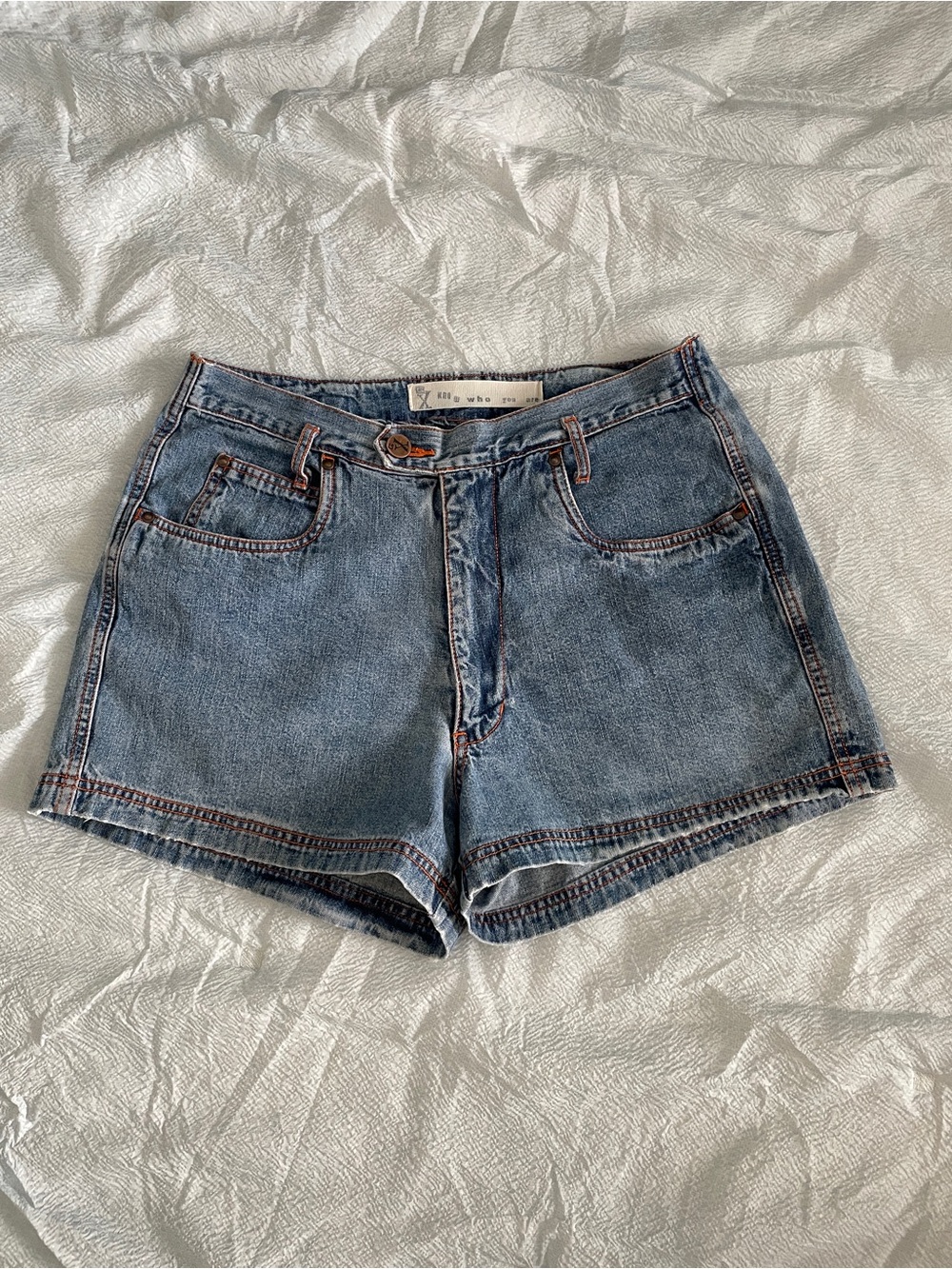 GX Know Who You Are vintage denim shorts size 9/10